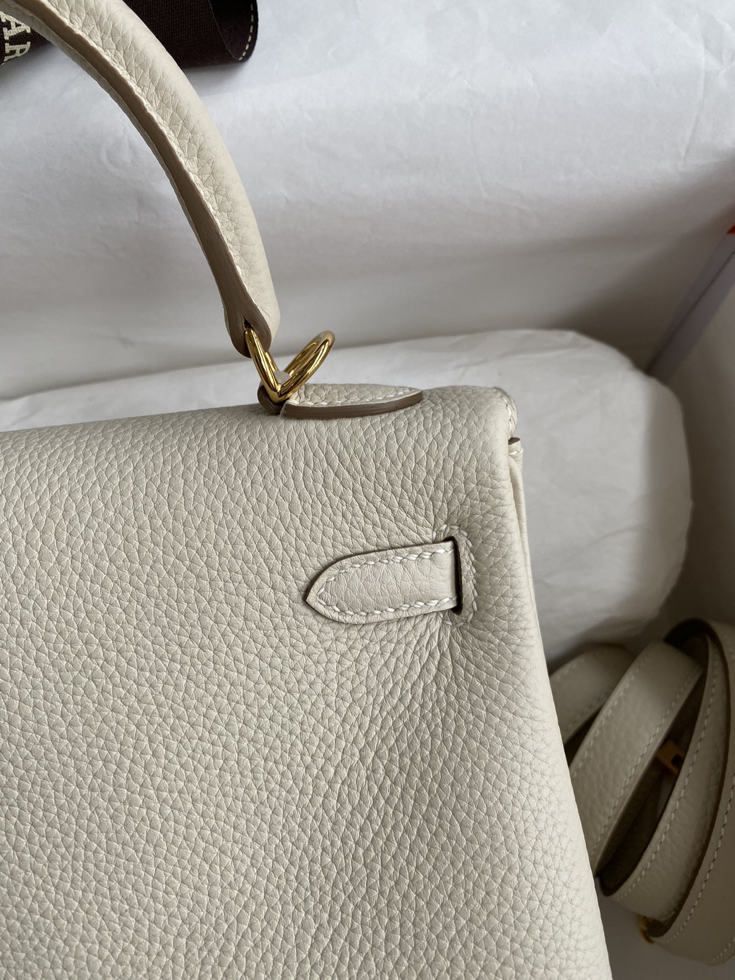 Hermes Kelly 25cm Handbag Shoulder Bag in White Togo Leather